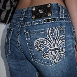 Miss Me Low Rise Jeans With Embroidery